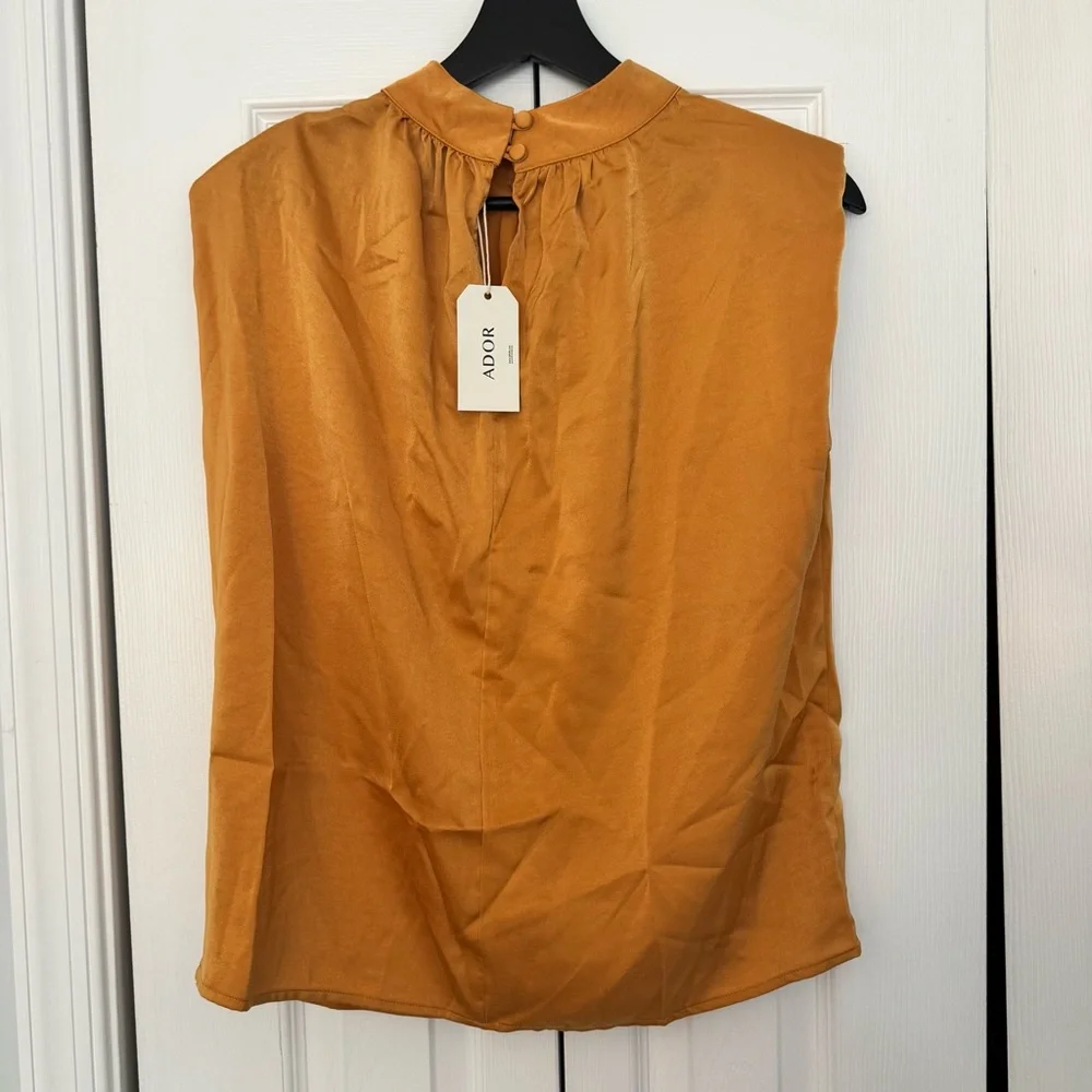 NWT Gold Satin High Neck Blouse - Picture 3 of 6